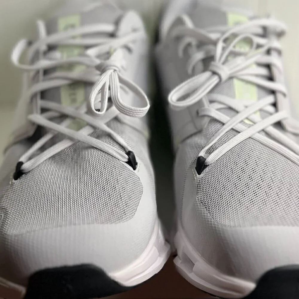On Running Cloudflyer 4 Sneaker in Glacier/Meadow Color Size  14